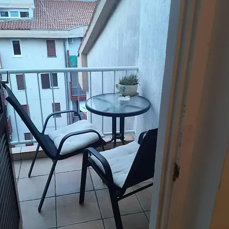 Sunny Attic Lägenhet