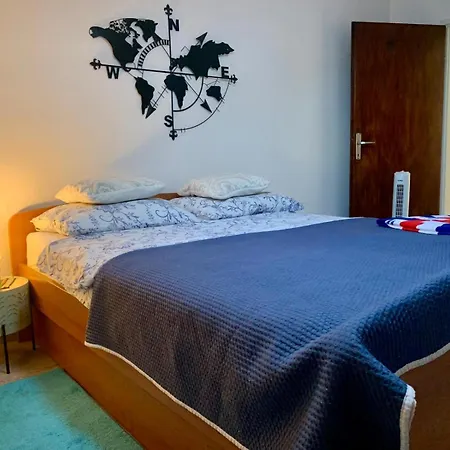 Lägenhet Sunny Attic