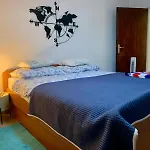 Apartman Sunny Attic