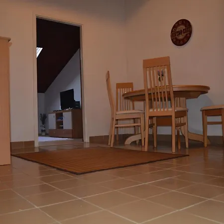Sunny Attic * Porec